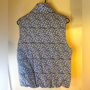 Size large princess Vera wang puffer vest
